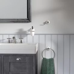 Tiger Ivy Beweegbare Handdoekring Chroom/wit 9 Tiger Ivy Beweegbare Handdoekring Chroom/wit -Badkamer Winkel 123 2776