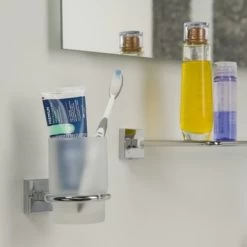 Tiger Bekerhouder Melbourne Hangend Met Beker Chroom 8 Tiger Bekerhouder Melbourne Hangend Met Beker Chroom -Badkamer Winkel 123 3074