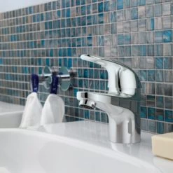GROHE Wastafelkraan Swift S-size Met Hendel En Waste Chroom -Badkamer Winkel 123 8165