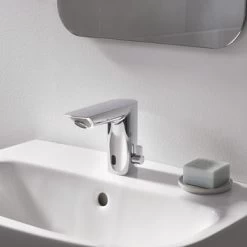 GROHE Wastafelkraan Bau Cosmopolitan Met Infrarood Sensor Chroom 13cm -Badkamer Winkel 123 8807